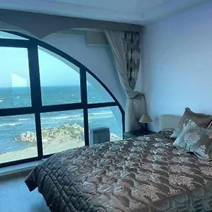 Apparemment Face A La A Appartement La Goulette